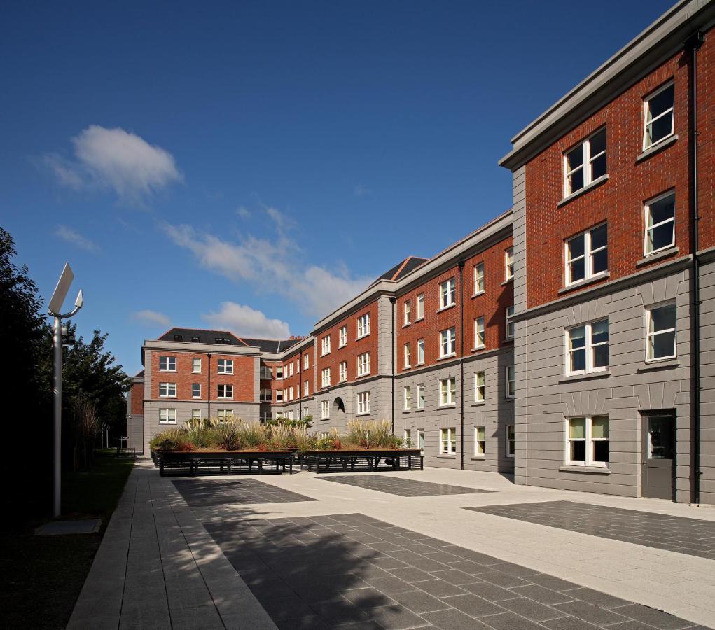 Griffith Halls Of Residence Дъблин Екстериор снимка